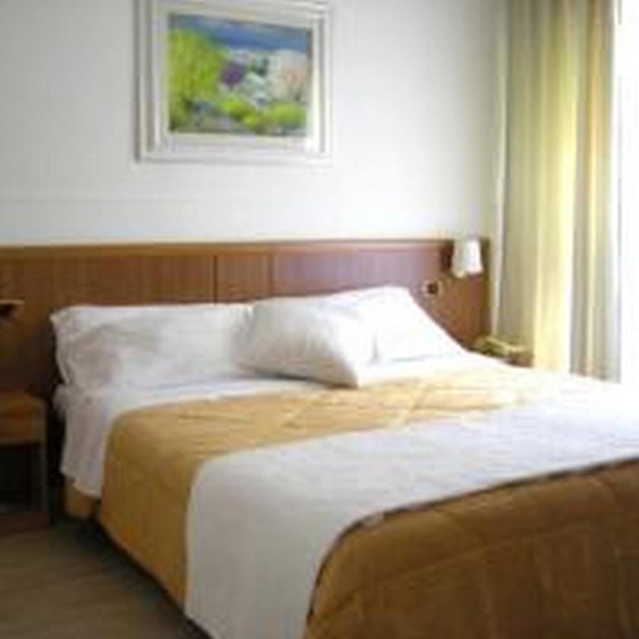Hotel De La Ville Central Latina Extérieur photo