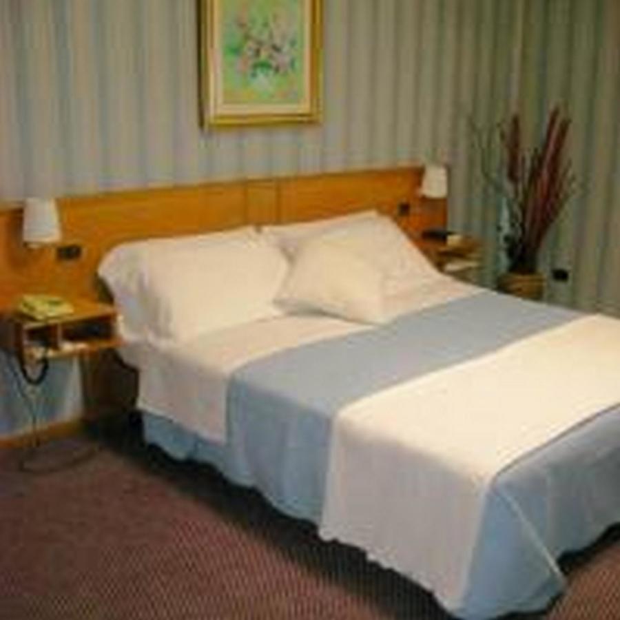 Hotel De La Ville Central Latina Extérieur photo